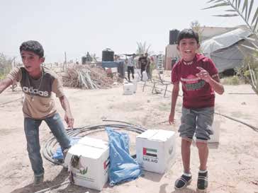 الإمارات تُنفذ الإنزال الجوي الـ 78 للمساعدات ضمن عملية “طيور الخير” لدعم غزة