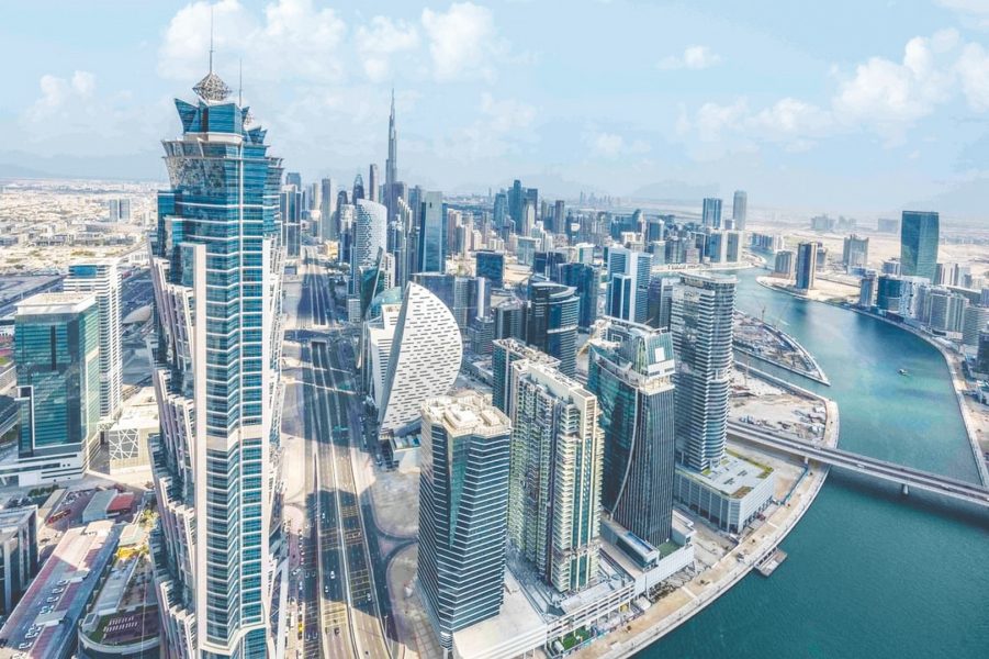 “أراضي دبي” تسجل أكثر من 4,000 نشاط عقاري في النصف الأول