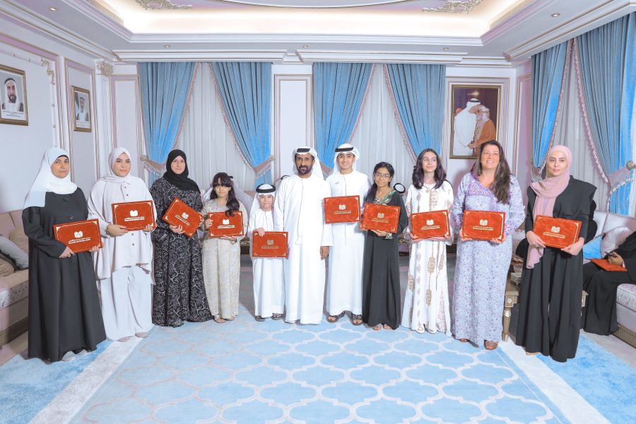 1,215 مشاركاً في ختام فعاليات “صيفي مجتمعي” 2025 بمركز سالم بن حم الثقافي