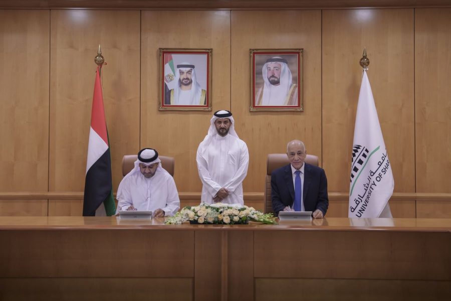 سلطان بن أحمد القاسمي يشهد توقيع مذكرة تفاهم بين مجلس القضاء وجامعة الشارقة