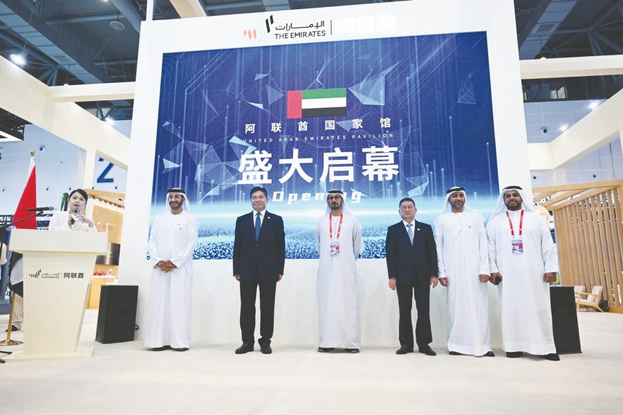 الإمارات تفتتح جناحها “ضيف شرف” المعرض العالمي للتجارة الرقمية بالصين