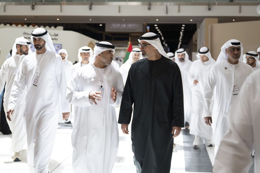 خالد بن محمد بن زايد يزور معرض أبوظبي الدولي للصيد والفروسية