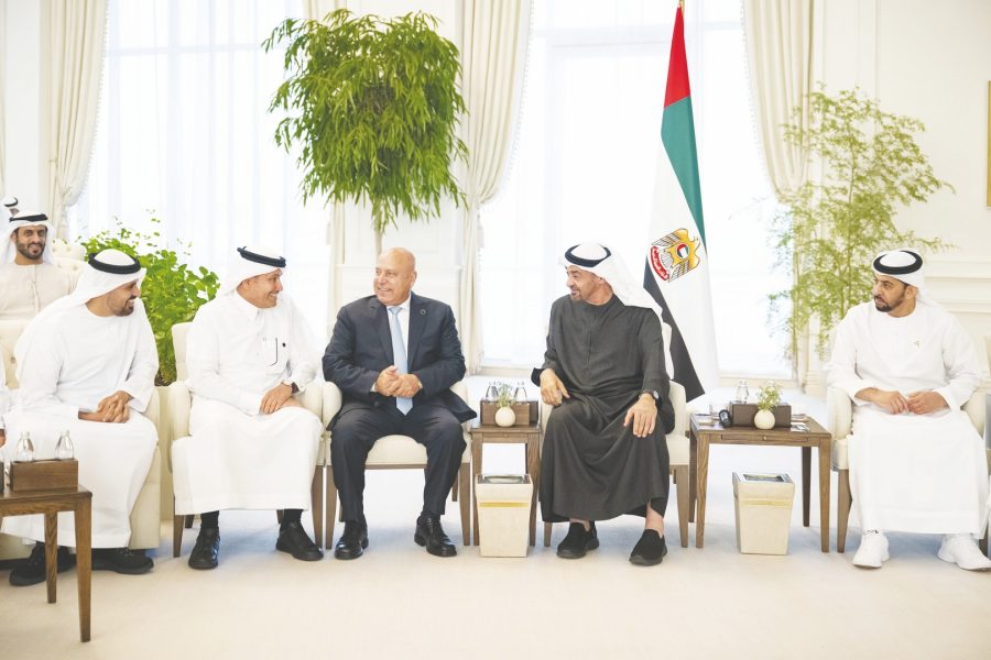 رئيس الدولة يستقبل المشاركين في معرض ومؤتمر”جلوبال ريل 2025″