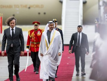 رئيس الدولة يصل جورجيا في زيارة رسمية