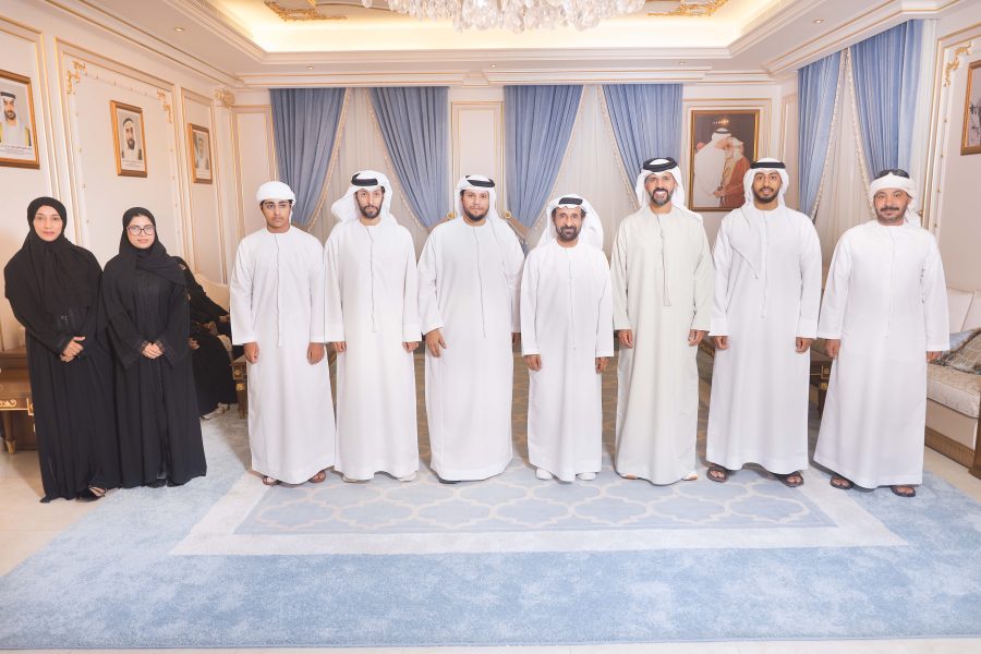 مركز سالم بن حم الثقافي ومجلس شباب العين ينظمان جلسة ثقافية مجتمعية بعنوان “التراث والهوية برؤية الشباب”