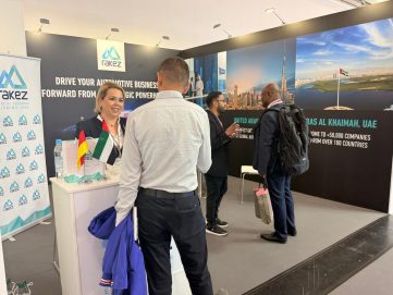 راكز تستعرض فرص الاستثمار في قطاع السيارات في إمارة رأس الخيمة خلال معرض آي إيه إيه موبيليتي في ألمانيا