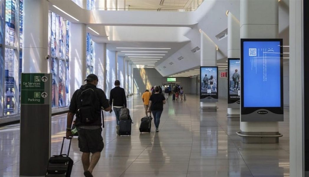 مطارات نيويورك وواشنطن ونيوارك وهيوستن تعاني بسبب الإغلاق الحكومي