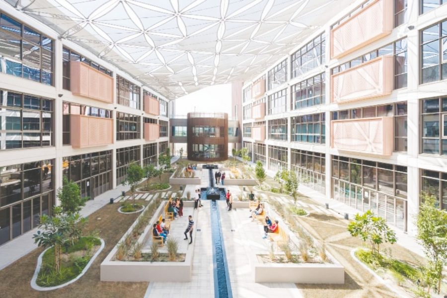 جاذبية سوق العمل في دبي تقود نموا بـ 40% في قطاع التعليم العالي