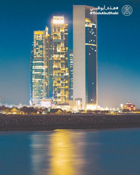 #هذه_أبوظبي.. بعدسة صلاح الدين أيوب