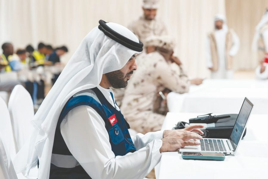 مركز “الطوارئ والأزمات” بأبوظبي ينفذ تمرينا في “براكة”