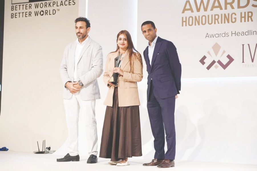 “راكز” تفوز بالجائزة الذهبية ضمن جوائز جمعية إدارة الموارد البشرية بالشرق الأوسط وشمال أفريقيا