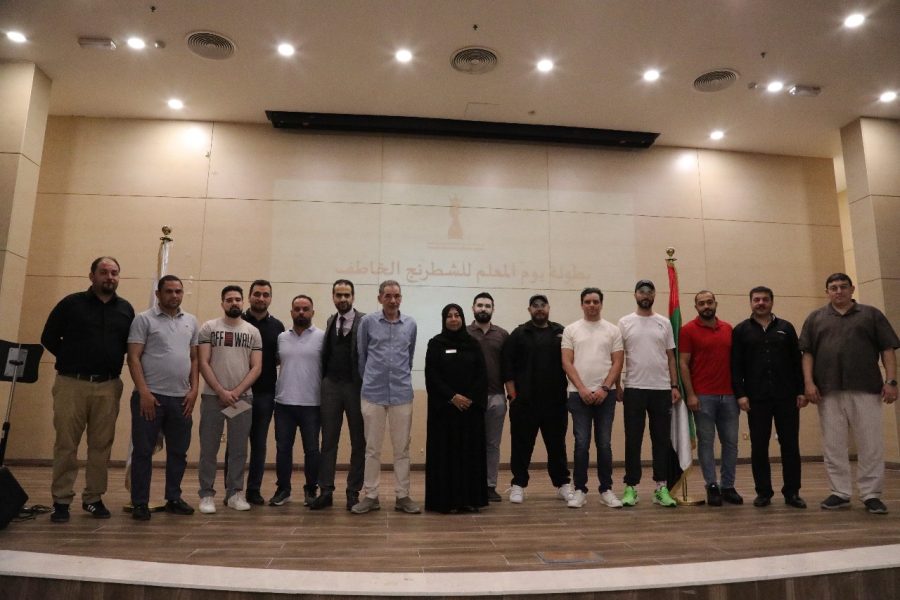 نادي الشطرنج والثقافة للفتيات بالشارقة ينظم بطولة “يوم المعلم”