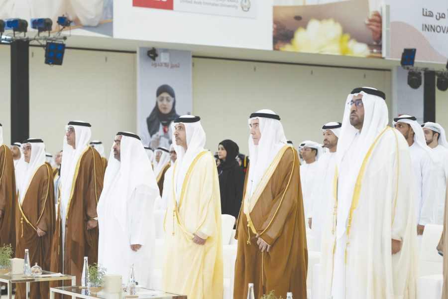 تحت رعاية رئيس الدولة.. هزاع بن زايد يشهد حفل تخريج الدفعة الـ45 من طلبة جامعة الإمارات