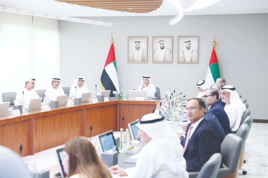 المصرف المركزي يبحث مع البنوك آليات تعزيز تنافسية القطاع المالي