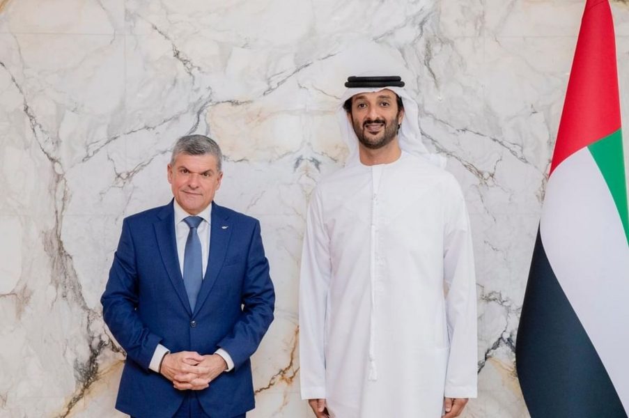 الإمارات وقبرص تبحثان توسيع التعاون في مجالات الاقتصاد الدائري والابتكار