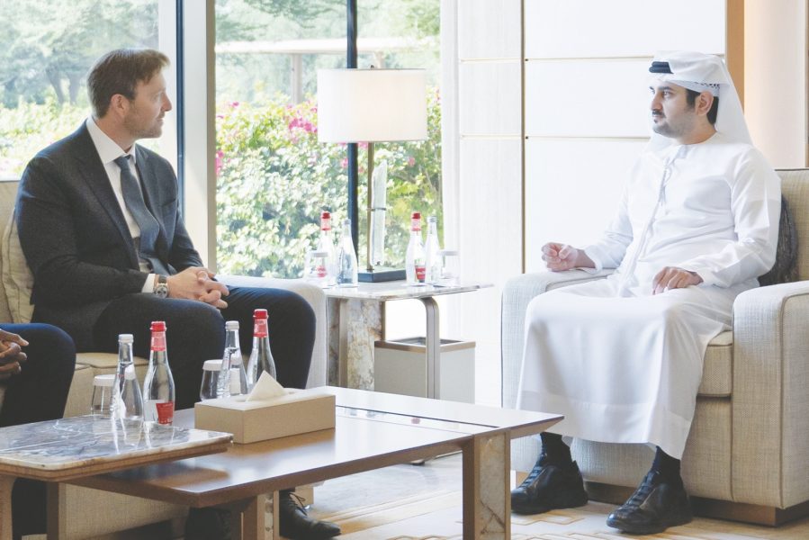 مكتوم بن محمد يستقبل رئيس PayPal العالمية الرائدة في مجال التجارة الإلكترونية