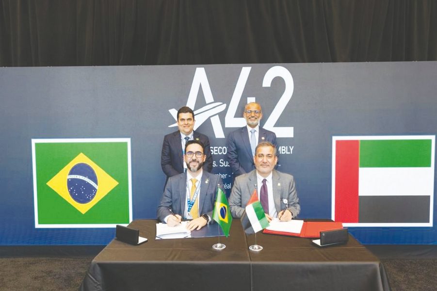 الإمارات والبرازيل توقعان مذكرة تفاهم واتفاق عمل للتعاون بمجال سلامة الطيران المدني