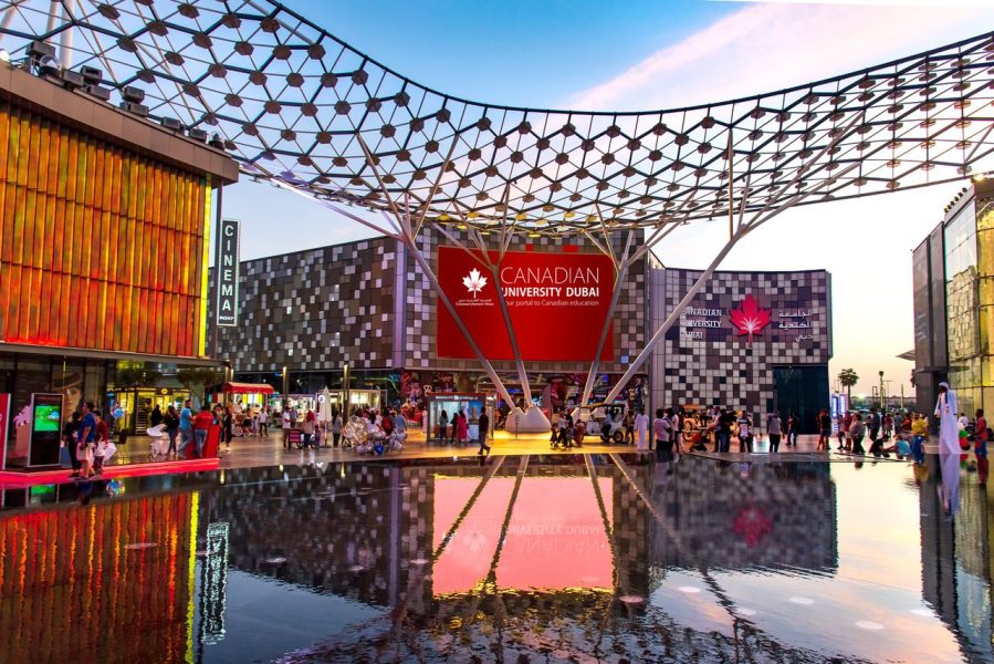 الجامعة الكندية دبي تحافظ على المركز الأول في تصنيف QS