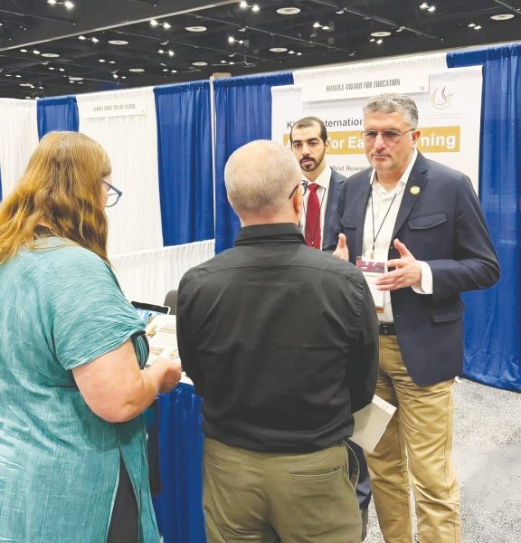 “خليفة التربوية” تستعرض مجالات الجائزة في المؤتمر الدولي للطفولة المبكرة بولاية فلوريدا