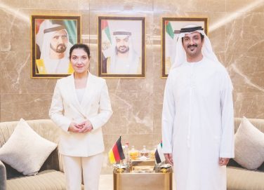 الإمارات وألمانيا تبحثان تنمية الشراكة الاقتصادية والتعاون في مجالات الاقتصاد الجديد