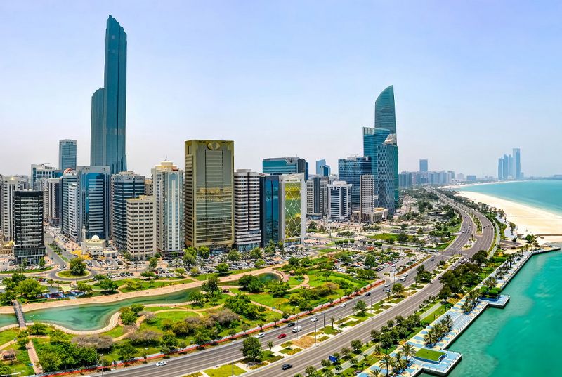 5.7% نمواً في الناتج المحلي الإجمالي غير النفطي لدولة الإمارات خلال النصف الأول 2025