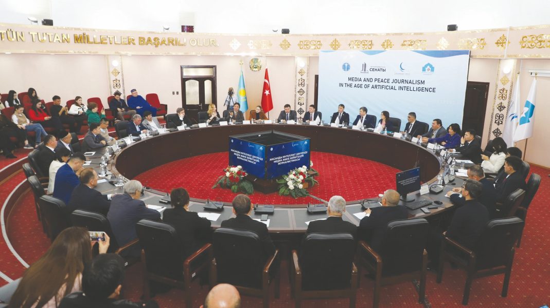 “حكماء المسلمين” ينظم جلسة نقاشية حول “الإعلام وصحافة السلام”