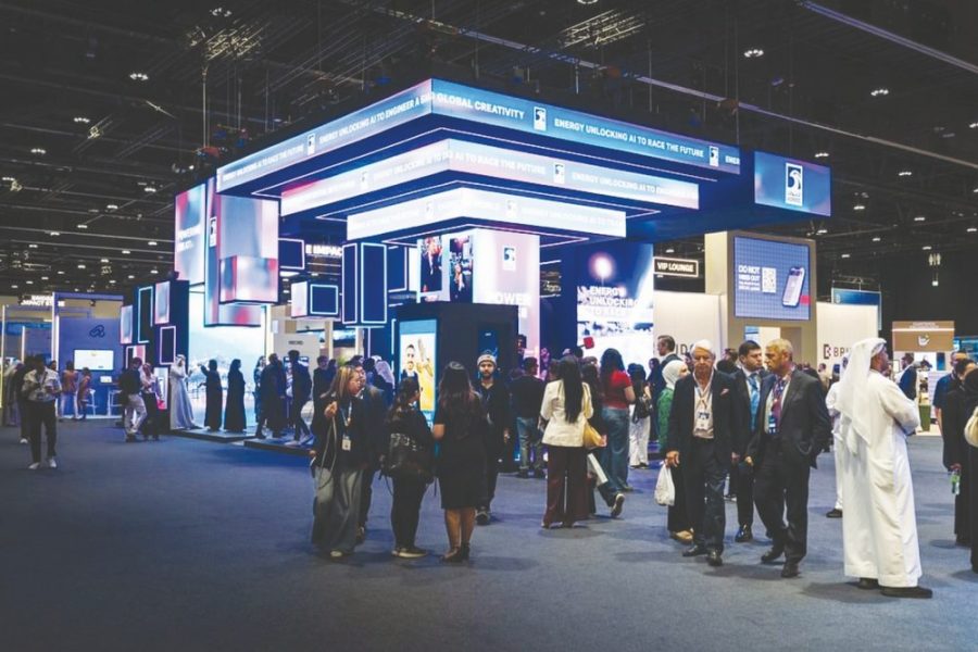 قمة “بريدج” ترسّخ مكانة الإمارات مركزًا عالميًا لصناعة الإعلام وتحقق أثرًا اقتصاديًا مباشرًا