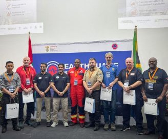 فريق الإمارات للبحث والإنقاذ يختتم مشاركته في تمرين “الاستجابة للزلازل” بجنوب إفريقيا