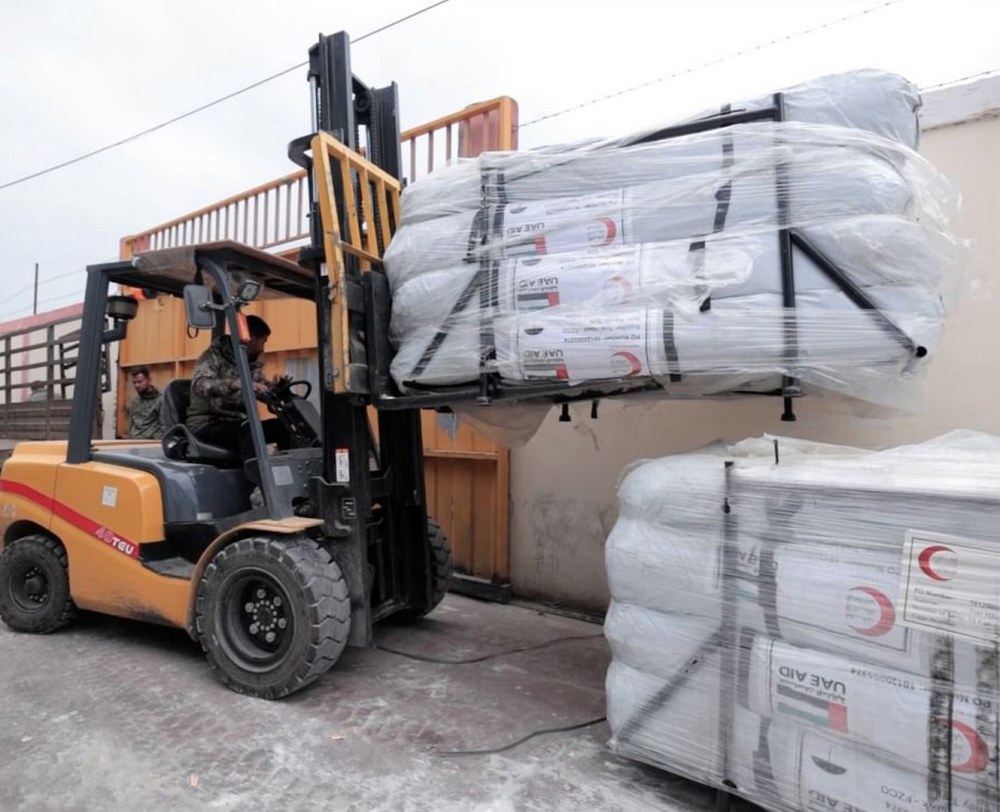 الإمارات تكثف جهودها الإنسانية في غزة مع اشتداد العاصفة الشتوية