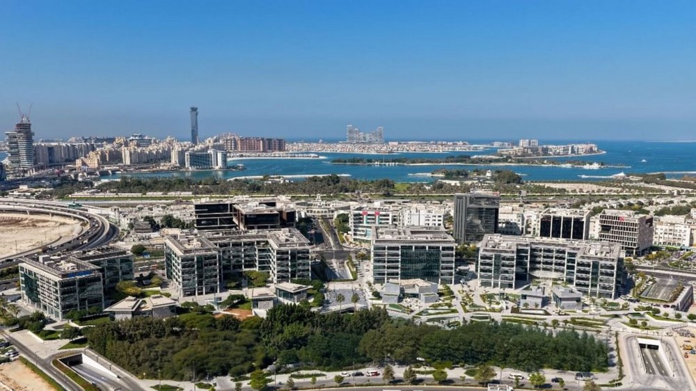 “تيكوم” تطلق المرحلة الرابعة من “مركز الابتكار” في “دبي للإنترنت” بقيمة 615 مليون درهم