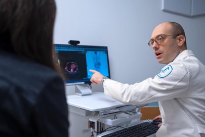 مركز ميموريال سلون كترنغ لعلاج السرطان يعلن عن تقدم كبير في علاج سرطان الغدد الليمفاوية خلال مؤتمر أمراض الدم لعام ٢٠٢٥