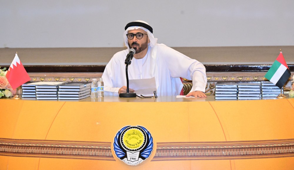 جمال السويدي يستشرف آفاق «ما بعد التكاثر البشري» في حفل ثقافي بالبحرين