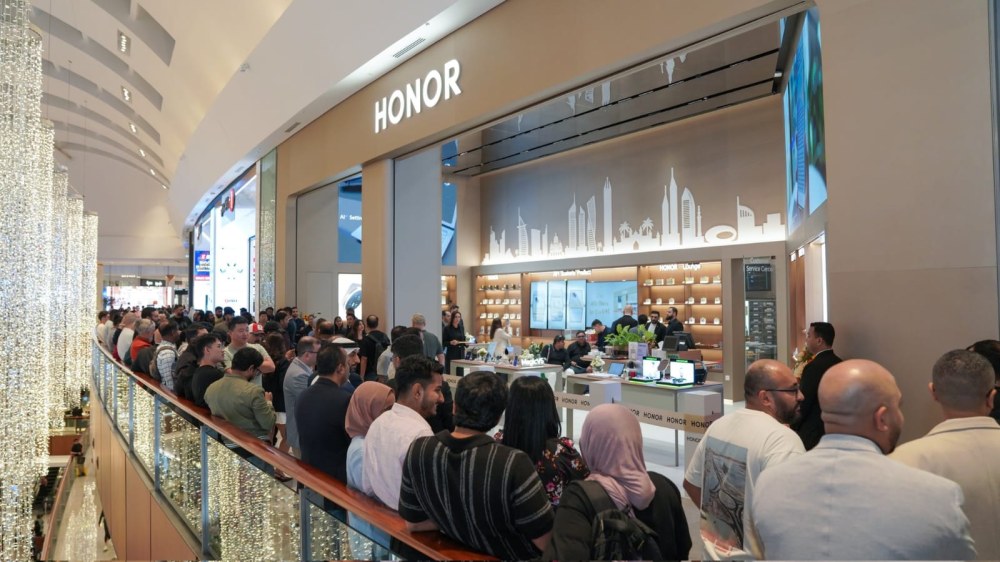 “هونر” توسّع حضورها في الإمارات بقطاع الأجهزة الذكية