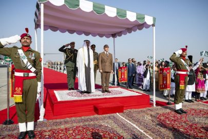 رئيس الدولة: الإمارات حريصة على توسيع آفاق تعاونها مع باكستان