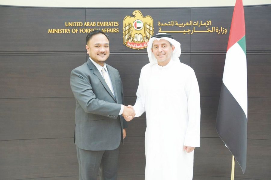 “الخارجية” تتسلّم البراءة القنصلية من القنصل العام للفلبين