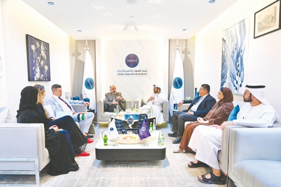 “تريندز” يستضيف الأمين العام لـ”EICTP” ويعزز التعاون البحثي مع منظمة “إنسانية بلا حدود” الدولية في برلين