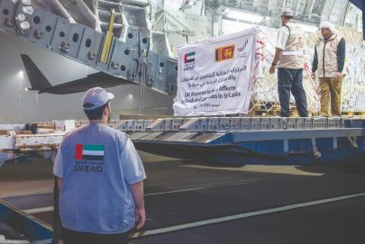 الإمارات ترسل فرق البحث والإنقاذ ومساعدات إغاثية تتجاوز 20 طناً لإغاثة المتضررين من فيضانات سريلانكا