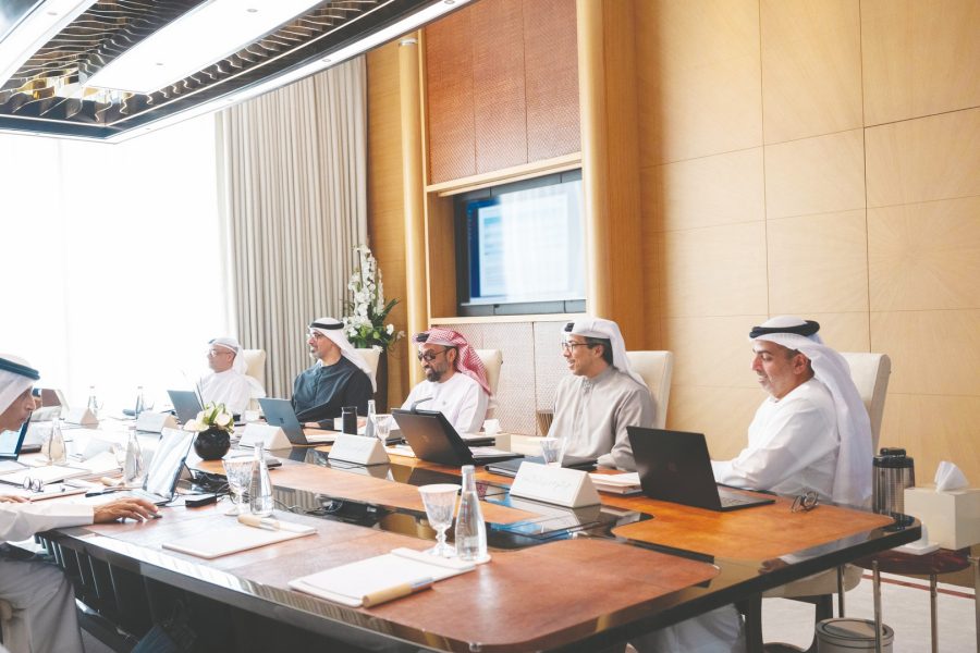بحضور منصور بن زايد وخالد بن محمد بن زايد.. طحنون بن زايد يترأس الاجتماع الثالث لمجلس إدارة جهاز أبوظبي للاستثمار لعام 2025