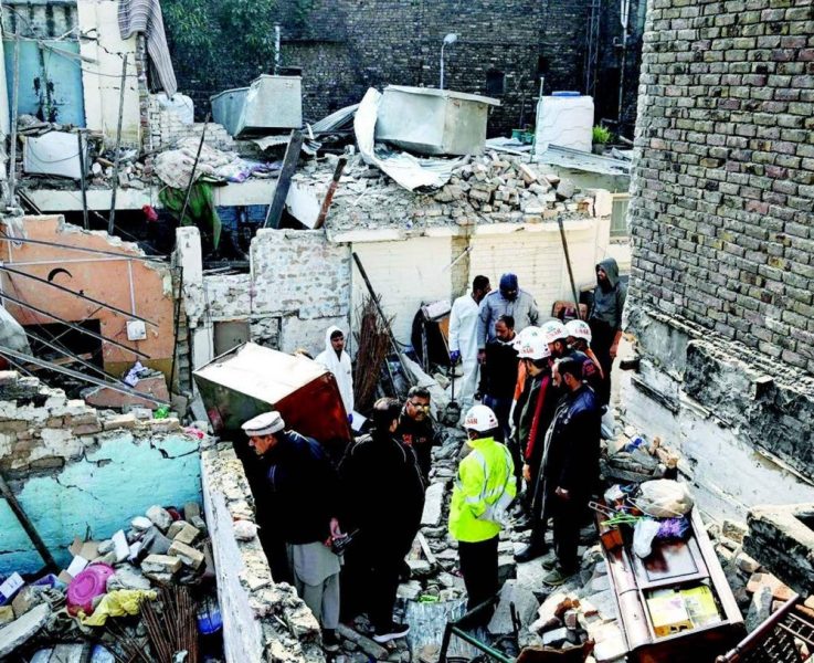 قتلى ومصابون في انفجار بباكستان