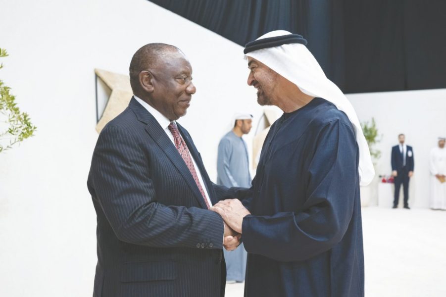 رئيس الدولة ورئيس جنوب أفريقيا يبحثان علاقات التعاون بين البلدين