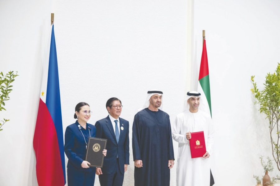 رئيس الدولة ورئيس الفلبين يشهدان توقيع اتفاقية الشراكة الاقتصادية الشاملة بين البلدين