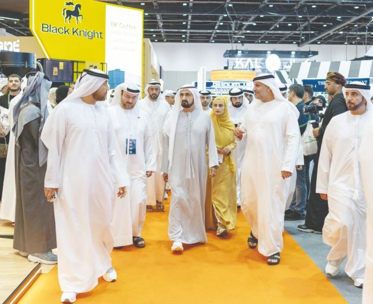 محمد بن راشد يزور معرض “عالم القهوة دبي”