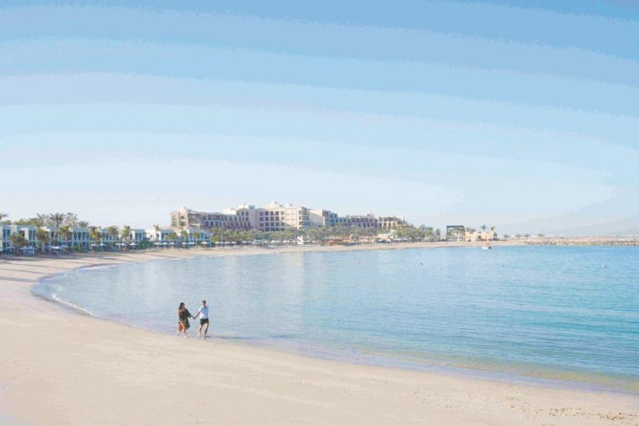 منتجع ريكسوس المعيريض ملاذٌ لعيد الحب في رأس الخيمة