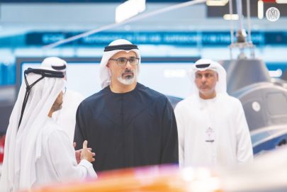 خالد بن محمد بن زايد يزور معرضَي “يومكس” و”سيمتكس” 2026