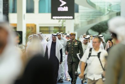 رئيس الدولة يزور معرضي “يومكس” و”سيمتكس 2026 “