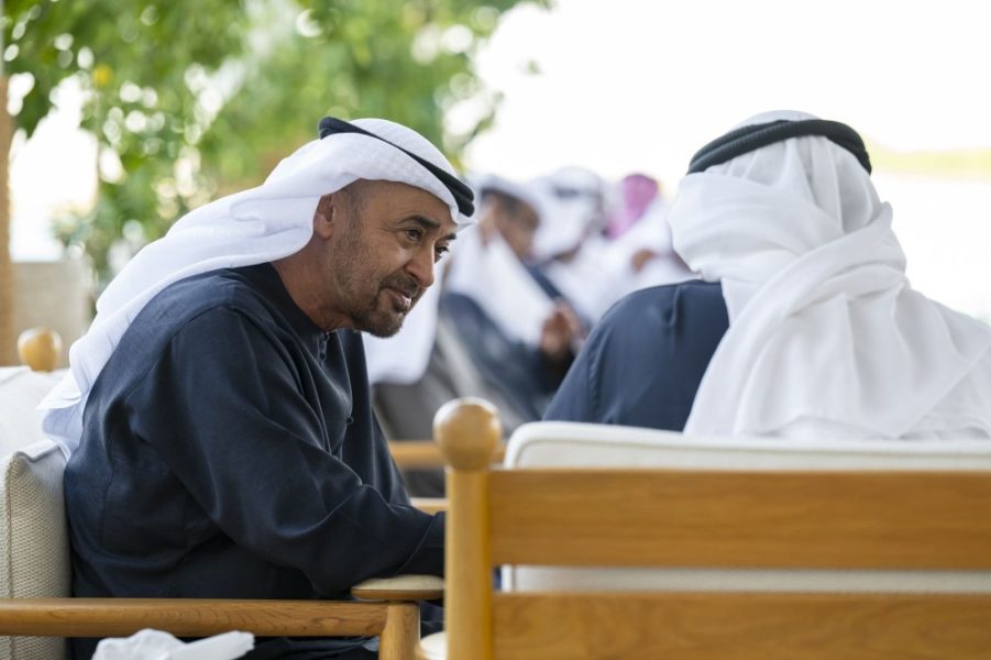 رئيس الدولة يستقبل وزير الدفاع الكويتي الذي يقوم بزيارة عمل يشارك خلالها في فعاليات “الإمارات والكويت..إخوة إلى الأبد”