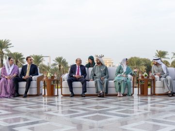 محمد بن راشد يبحث مع رئيس باكستان العلاقات الثنائية وسبل تعزيز التعاون المشترك في مختلف المجالات