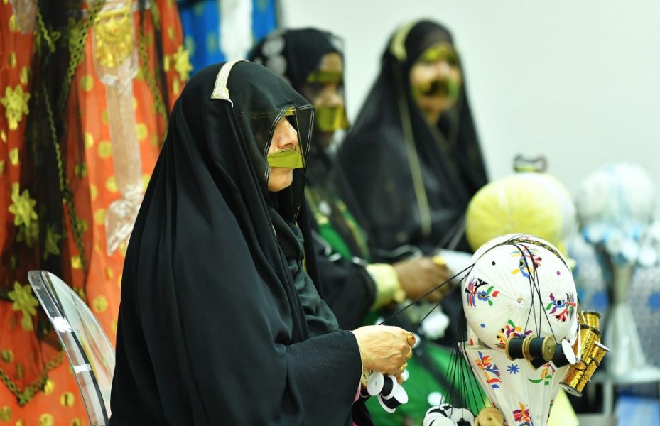 وجهت بإطلاق مبادرات مجتمعية مهمة في “عام الأسرة..”الشيخة فاطمة تطلع على خدمات “التنمية الأسرية” وإنجازاتها في دعم كبار المواطنين