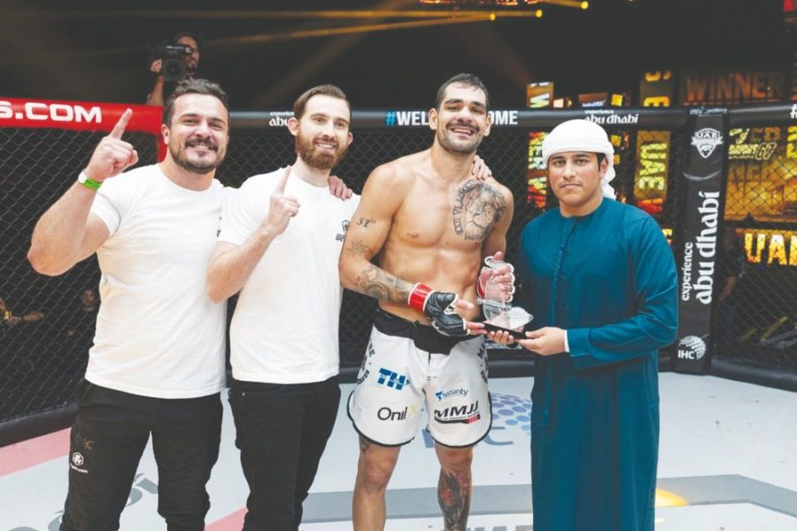 البرازيلي ماتشادو يتوج بلقب النسخة 67 من بطولة محاربي الإمارات للفنون القتالية