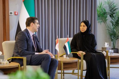 جامعة محمد بن زايد للعلوم الإنسانية تبحث التعاون الأكاديمي مع “غويلف” الكندية